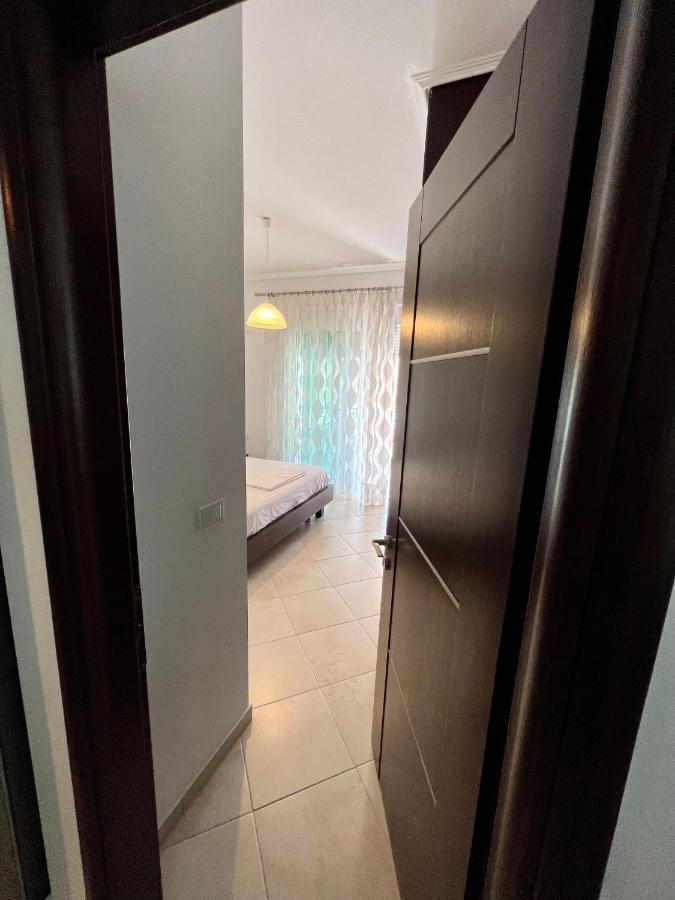 סרנדה Sunshine Apartment מראה חיצוני תמונה